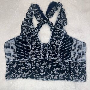 Chelsea & Violet Black and White Floral Crop Top